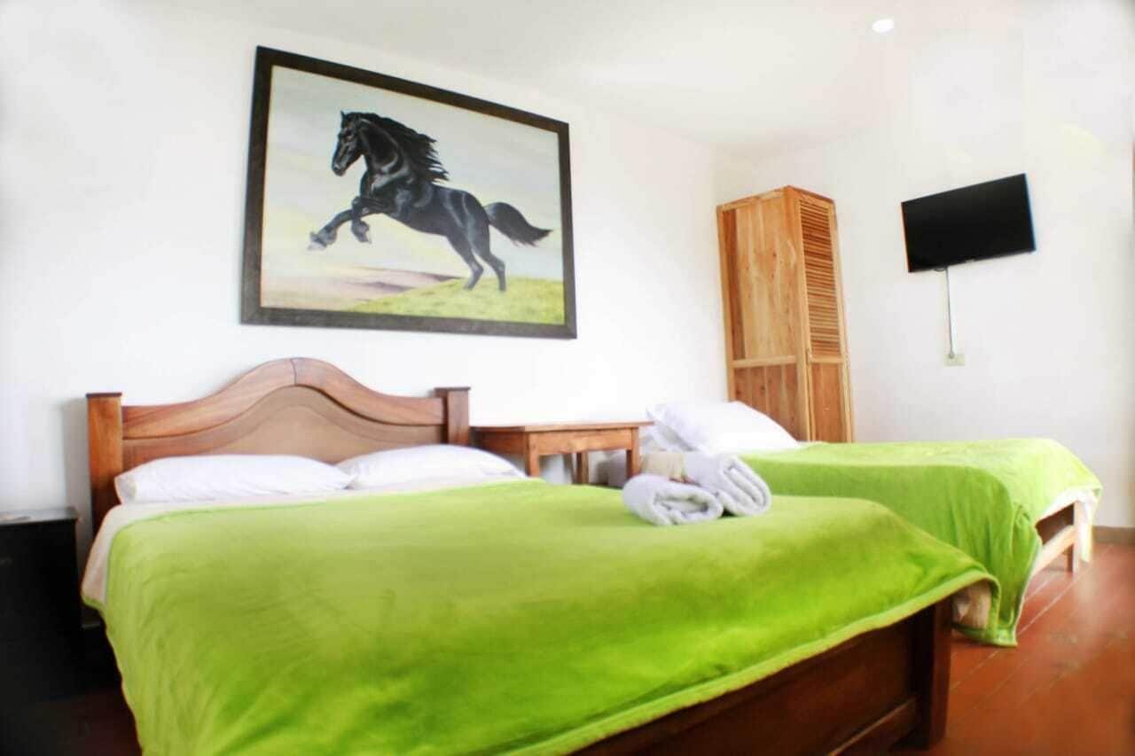 Eco Lodge La Juanita La Linda المظهر الخارجي الصورة